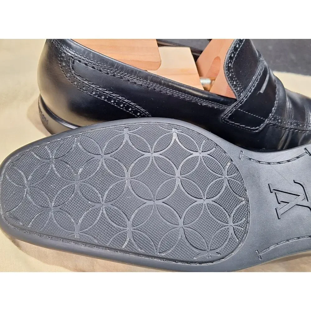 Louis Vuitton Mens Black Leather Coin Penny Loafers FD0048 Size 7.5 Italy CLEAN